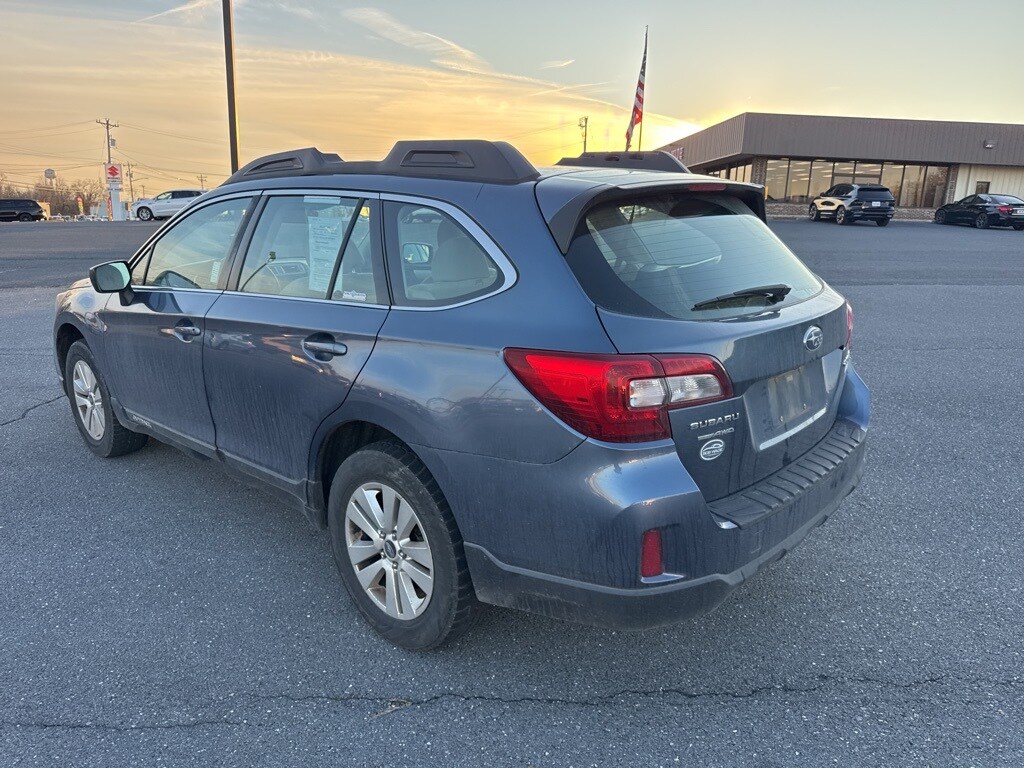 Used 2017 Subaru Outback 2.5i SUV