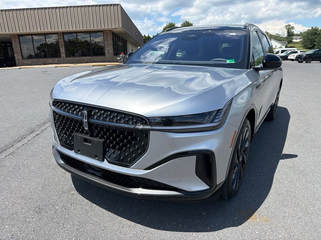 2025 Lincoln Nautilus