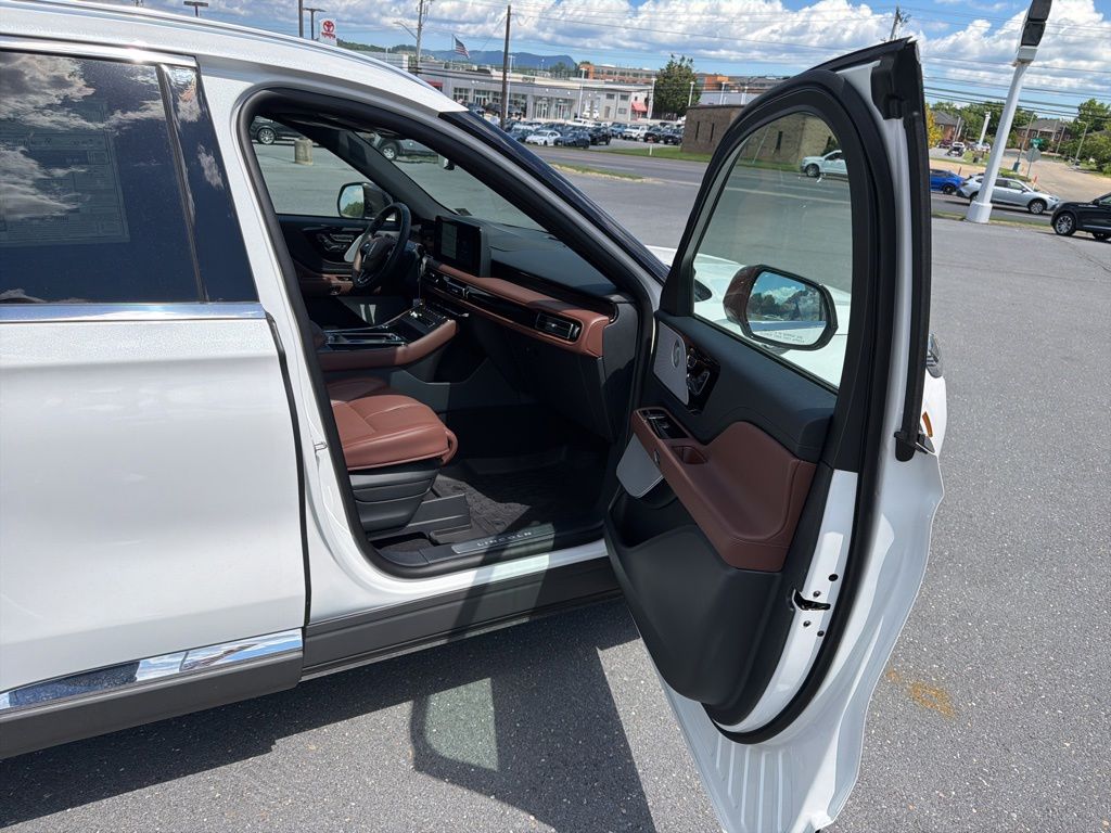2026 Lincoln Aviator Reserve - Photo 27