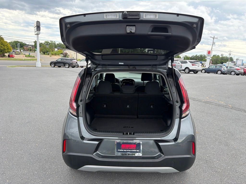 2024 Kia Soul EX - Photo 16
