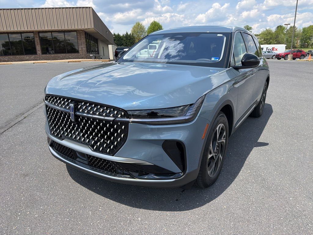 2026 Lincoln Nautilus Premiere AWD's photo