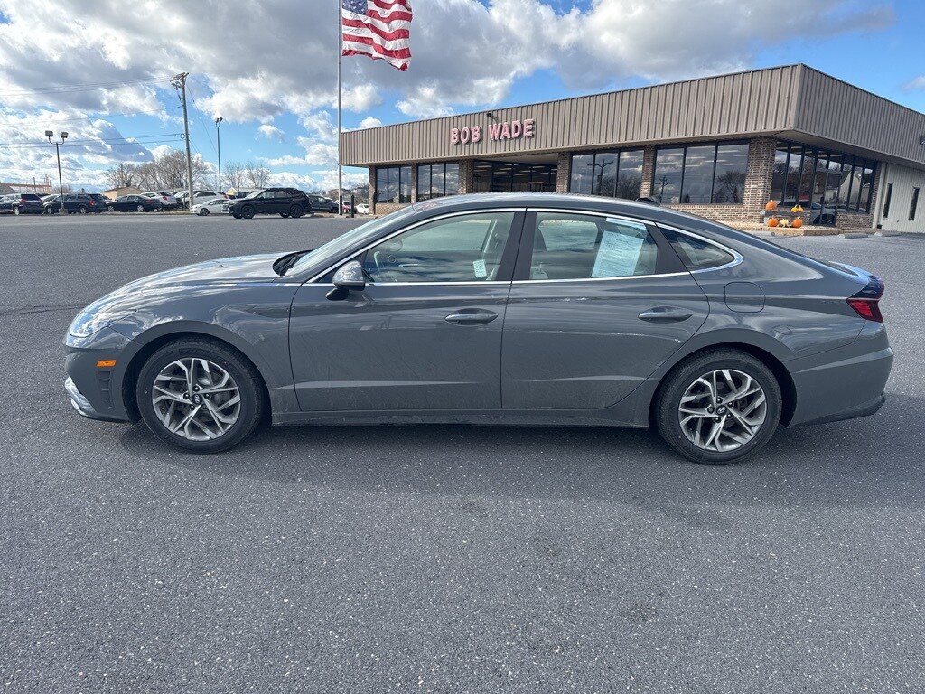 2020 Hyundai Sonata SEL photo 2