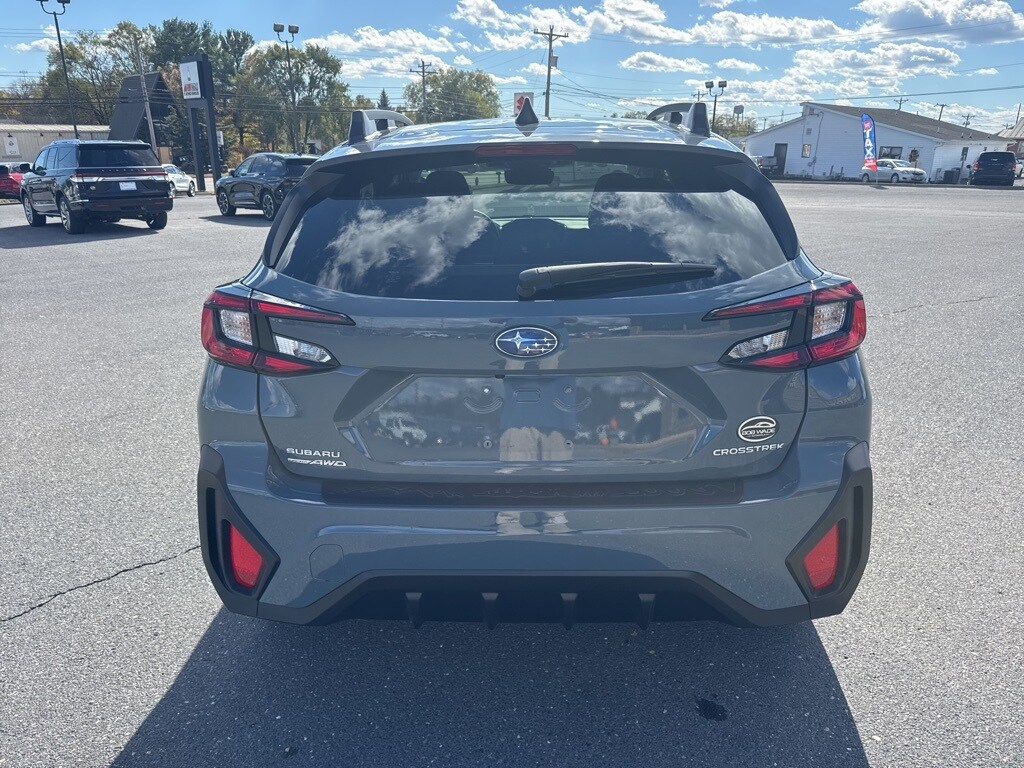 2025 Subaru Crosstrek Premium photo 3