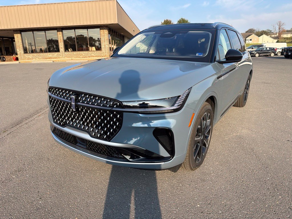 2026 Lincoln Nautilus Reserve CROSSOVERS