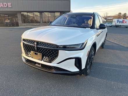2026 Lincoln Nautilus Reserve SUV