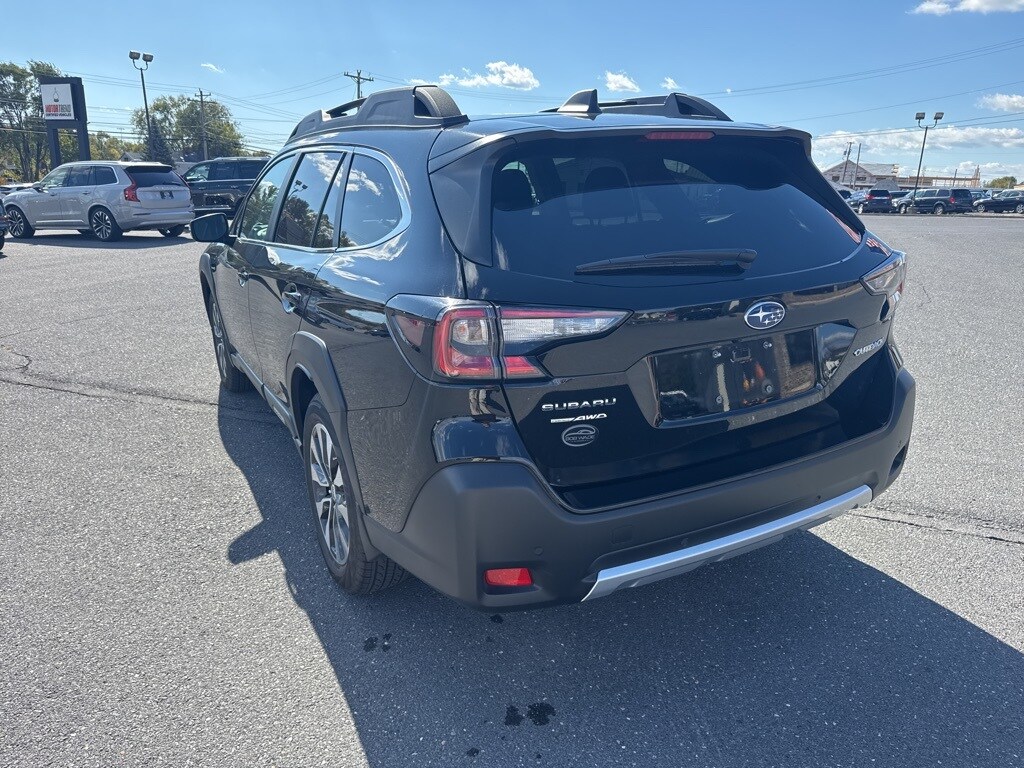 2025 Subaru Outback Limited photo 3