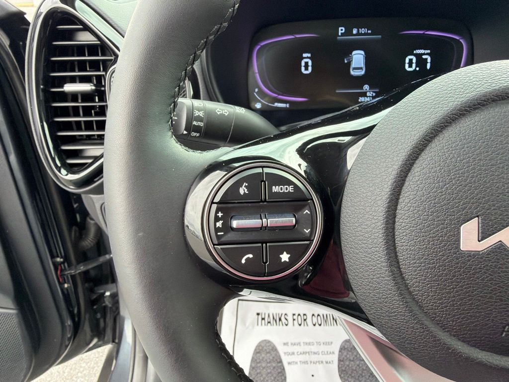 2024 Kia Soul EX - Photo 28