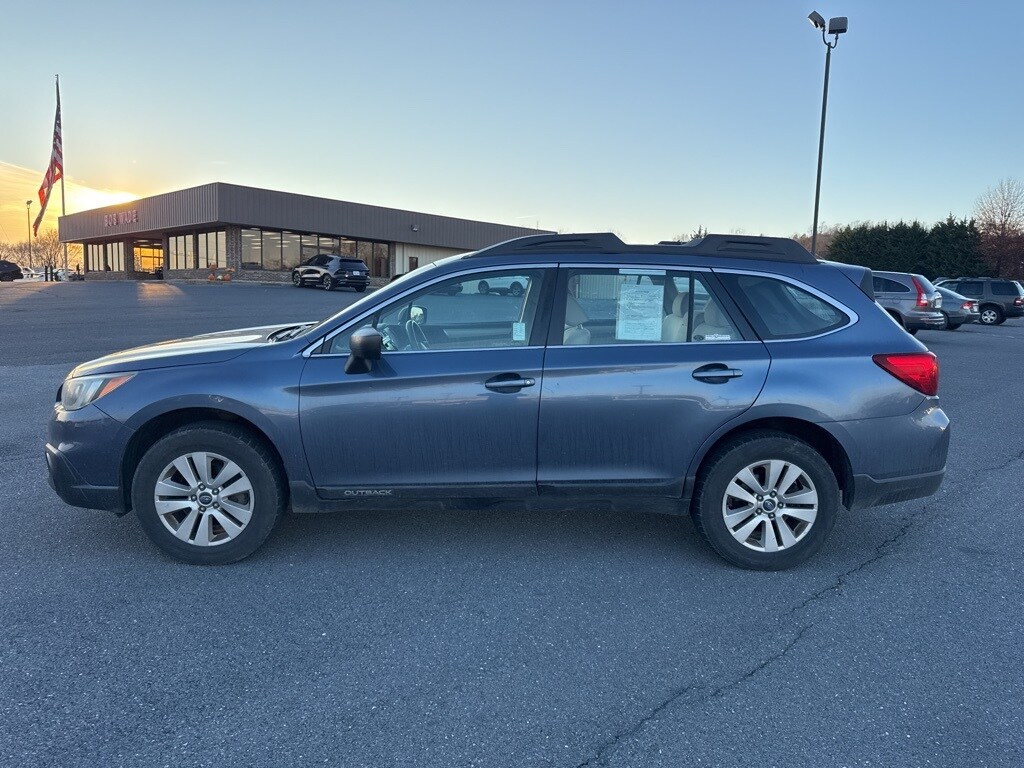 Used 2017 Subaru Outback 2.5i SUV