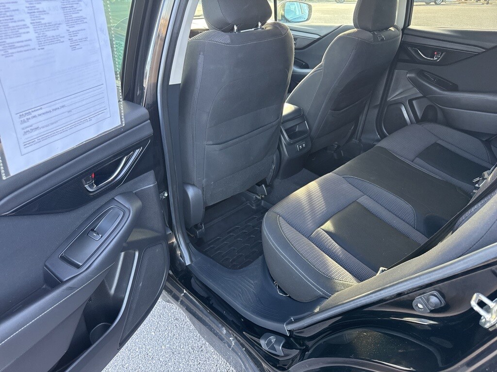 2020 Subaru Outback Premium photo 4