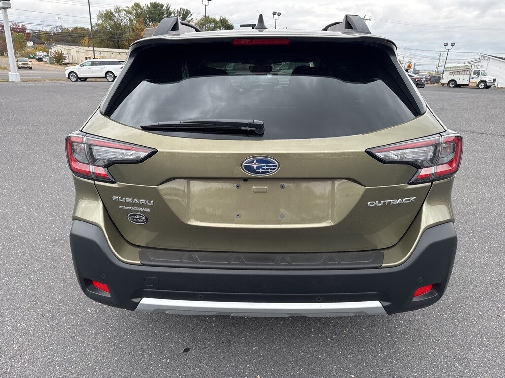 2025 Subaru Outback Limited photo 4