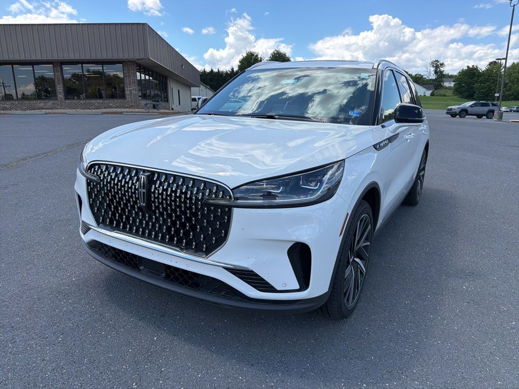 2026 Lincoln Aviator Reserve AWD's photo