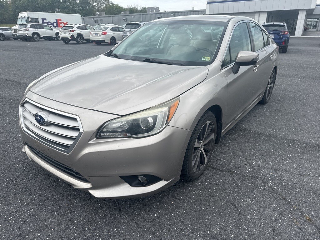 2015 Subaru Legacy 2.5i photo 2