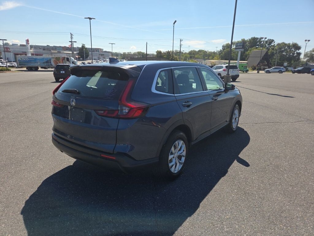 Used 2024 Honda CR-V LX SUV