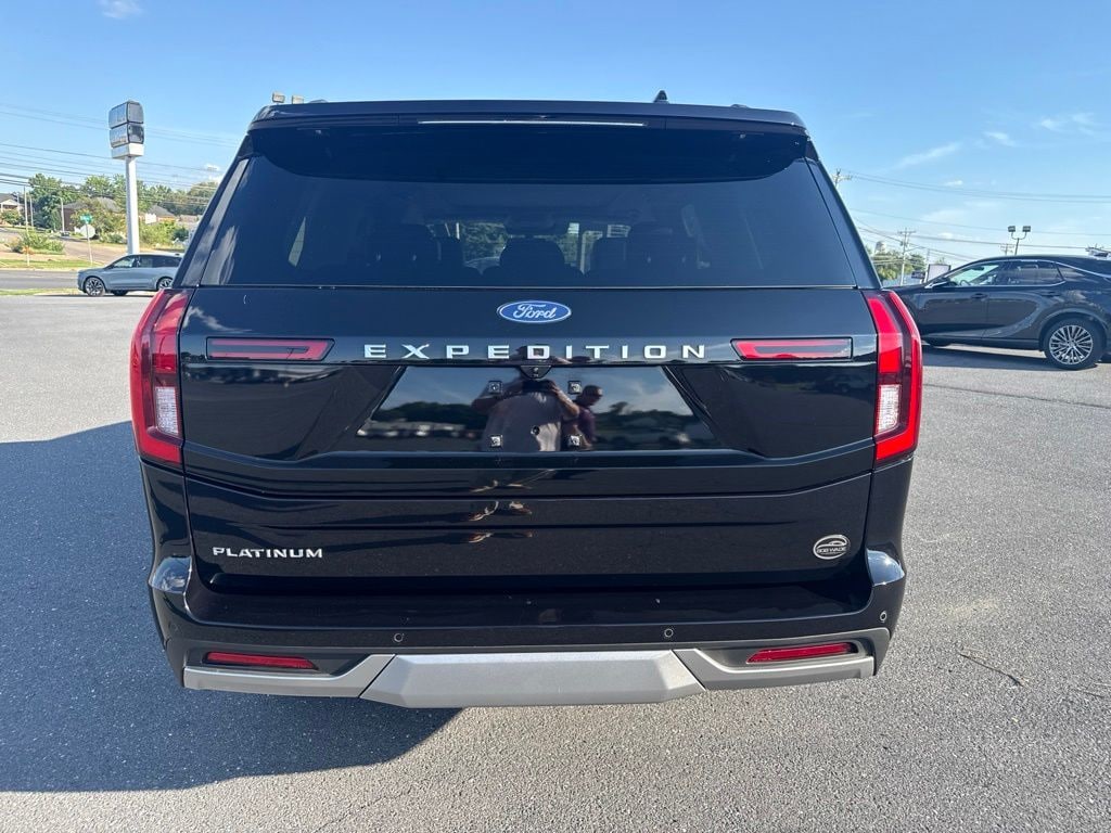 Used 2025 Ford Expedition Platinum SUV