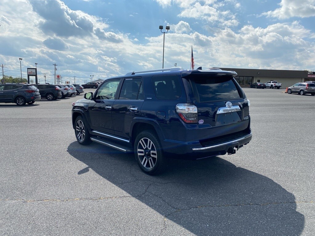 2024 Toyota 4Runner Limited photo 2