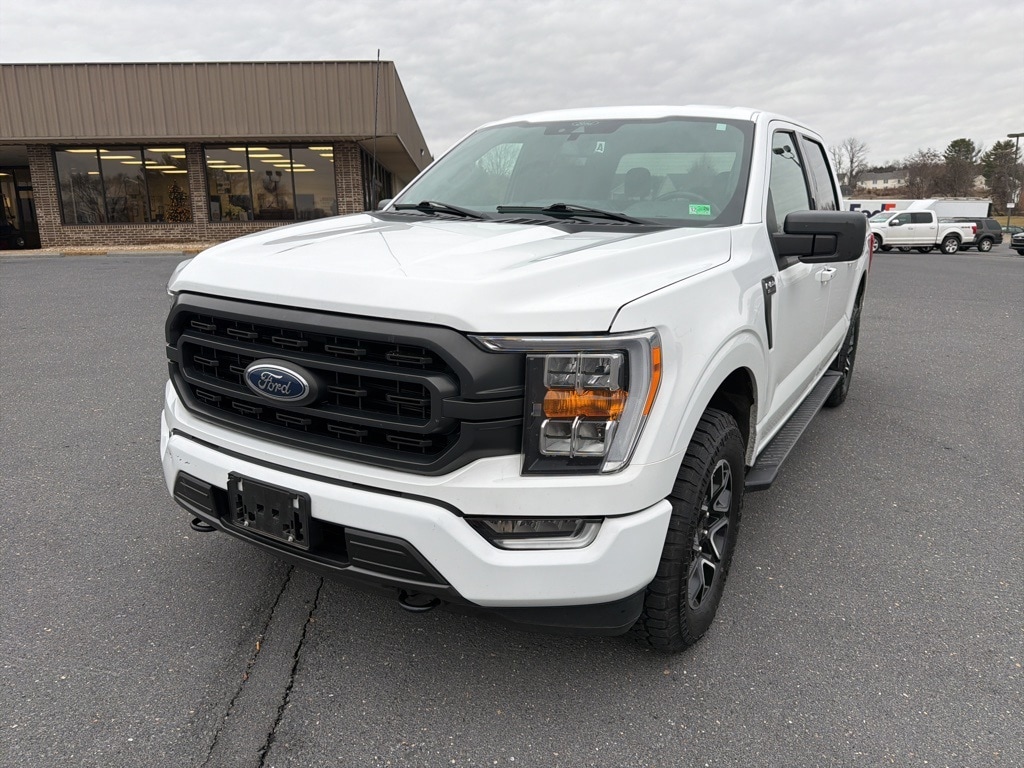 2021 Ford F-150 XLT's photo