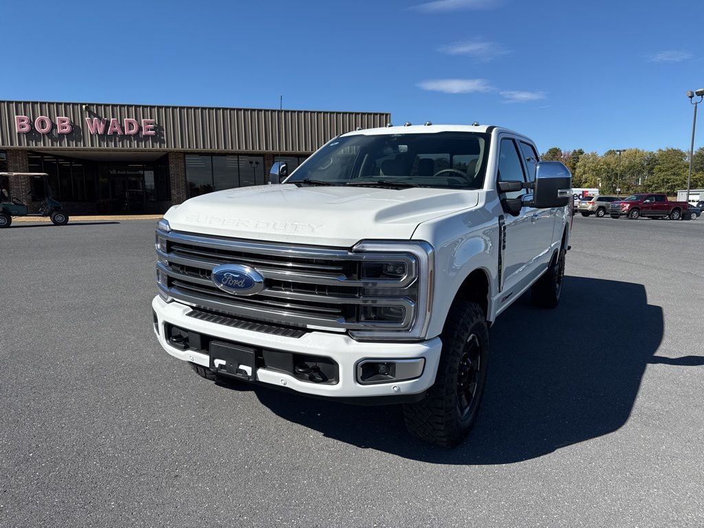 2025 Ford F-350 Super Duty Platinum