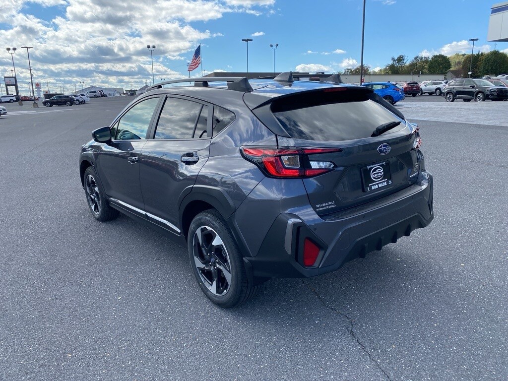 2025 Subaru Crosstrek Limited photo 2