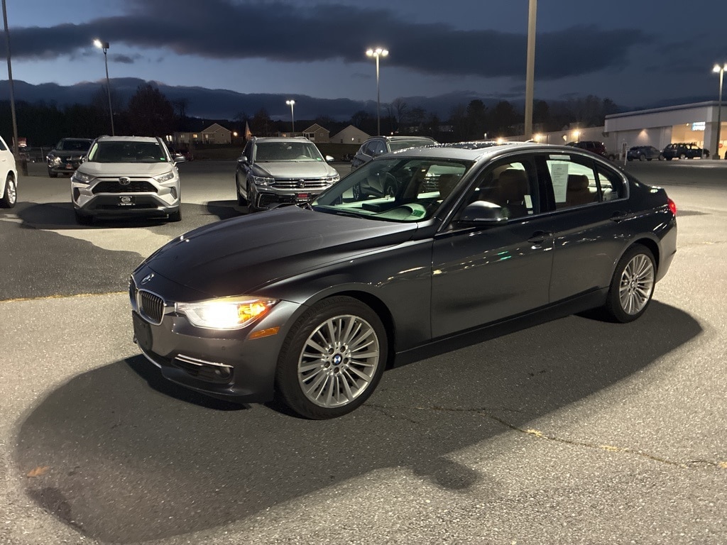 Used 2014 BMW 3 Series 328i xDrive Sedan