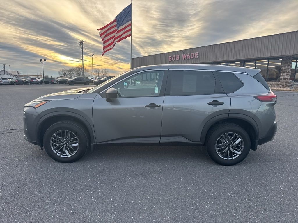 Used 2023 Nissan Rogue S SUV