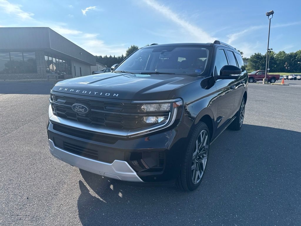 Used 2025 Ford Expedition Platinum SUV