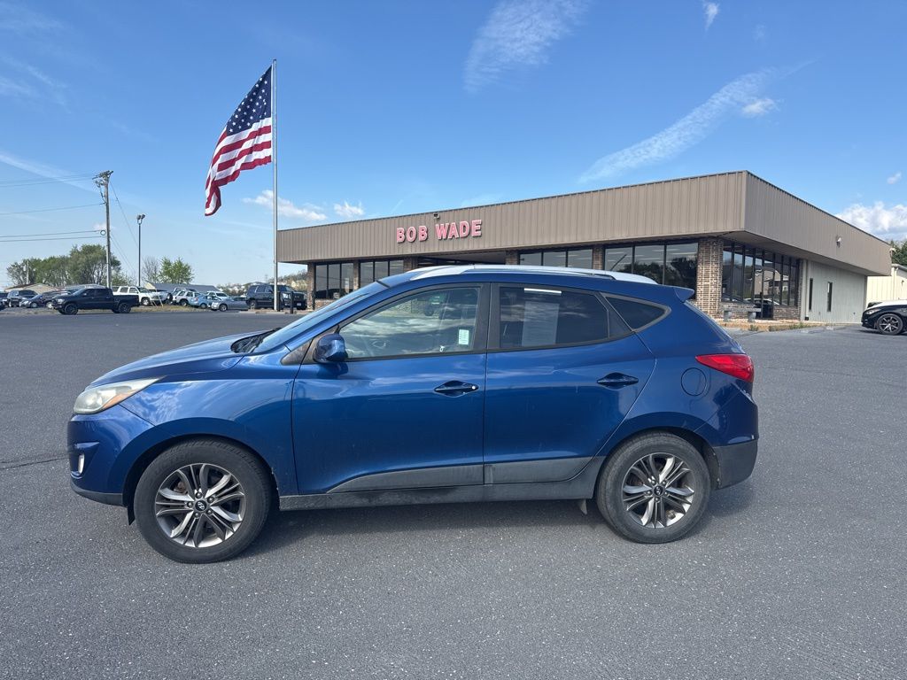 Used 2015 Hyundai Tucson SE with VIN KM8JUCAGXFU022333 for sale in Harrisonburg, VA