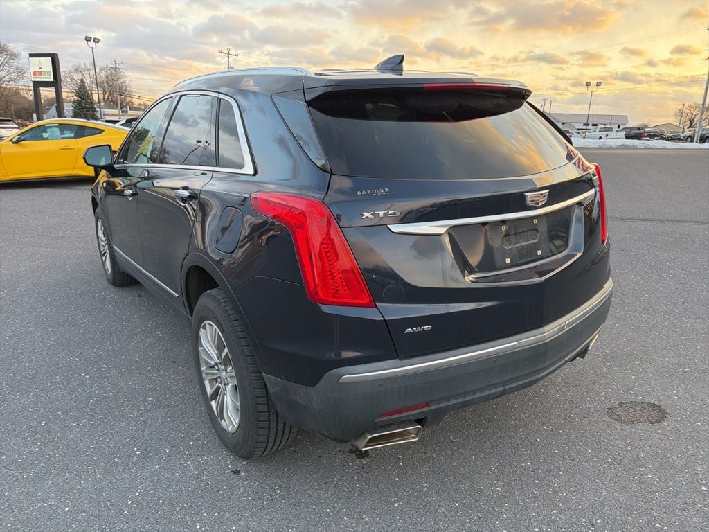 Used 2017 Cadillac XT5 Luxury SUV