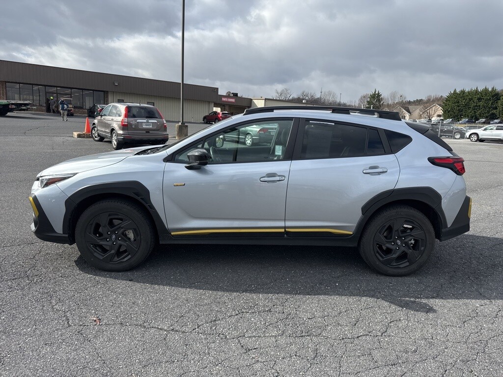 2024 Subaru Crosstrek Sport photo 2
