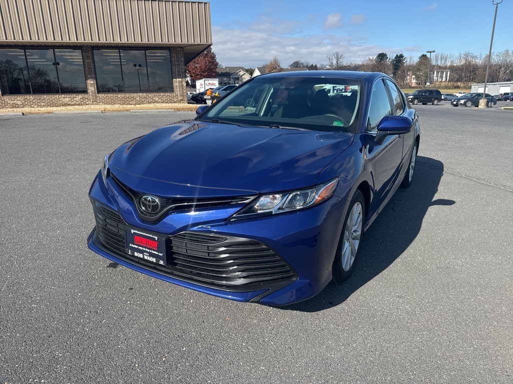 Used 2018 Toyota Camry LE Sedan