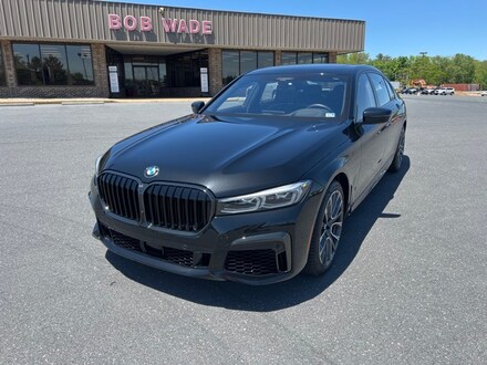 Featured 2022 BMW 7 Series M760i Sedan PO8214 for sale in Harrisonburg, VA