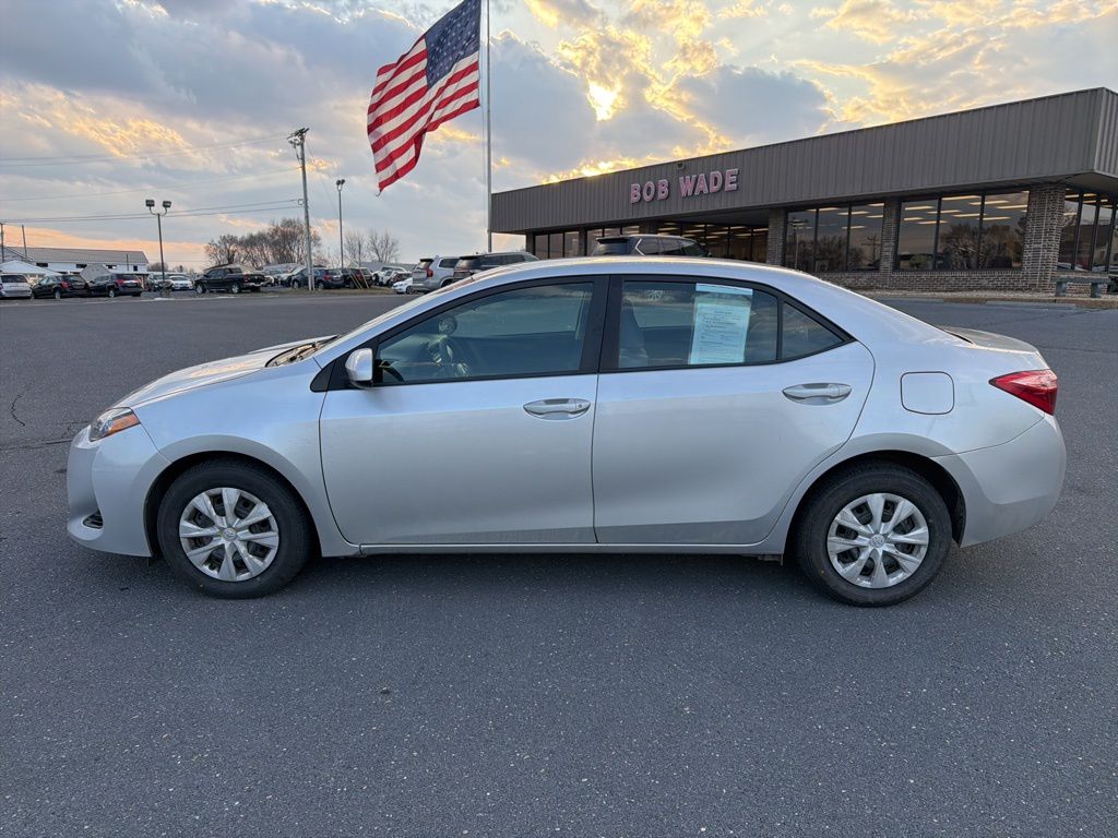 Used 2019 Toyota Corolla L with VIN 2T1BURHE1KC235534 for sale in Harrisonburg, VA