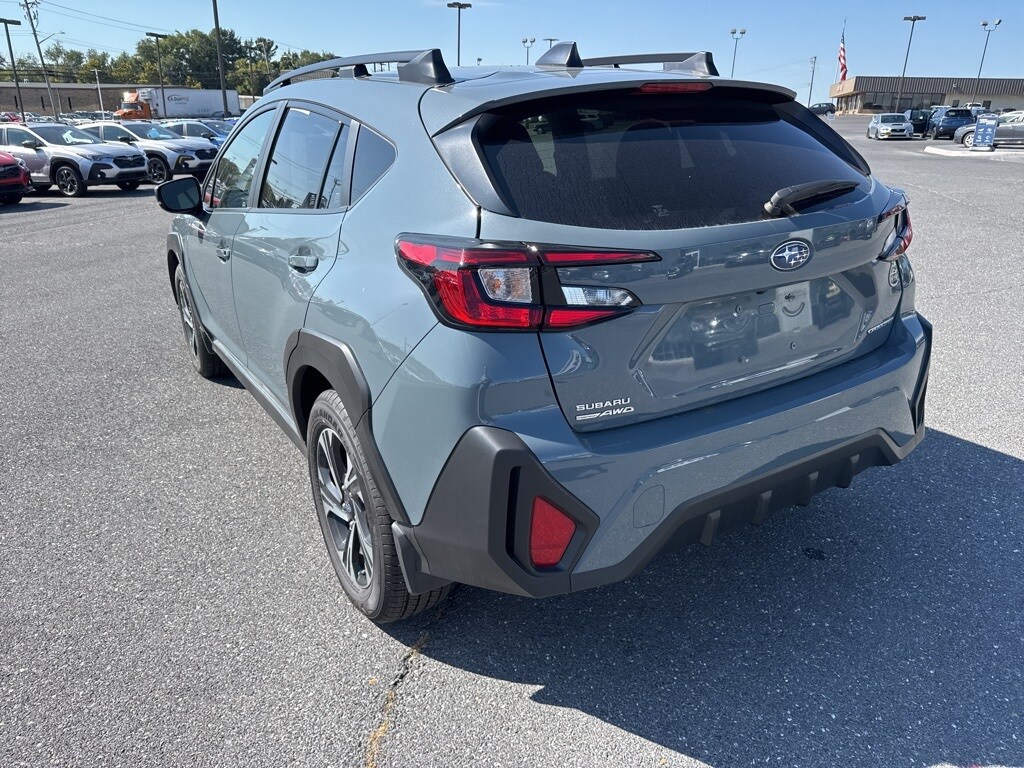 2025 Subaru Crosstrek Premium photo 3