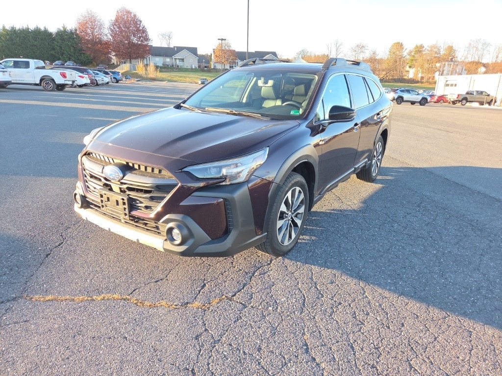 2023 Subaru Outback Limited's photo