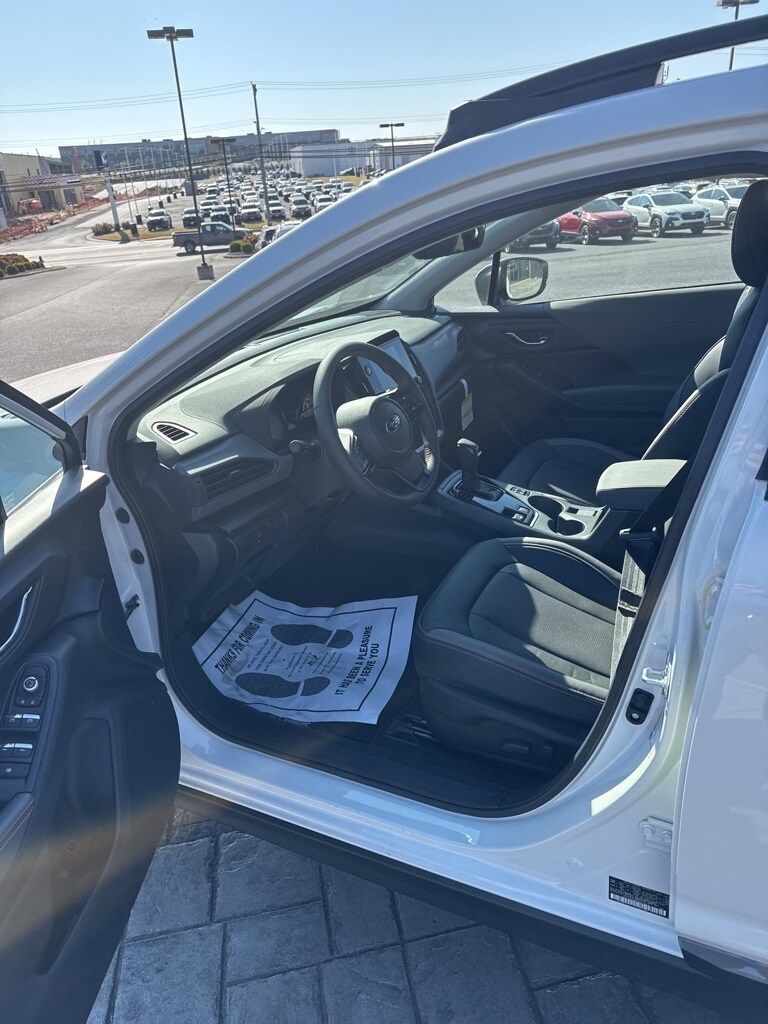 2025 Subaru Crosstrek Limited photo 3