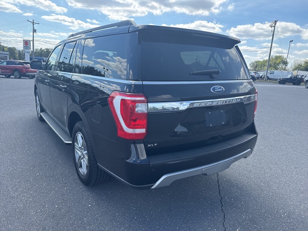 2021 Ford Expedition MAX XLT photo 3