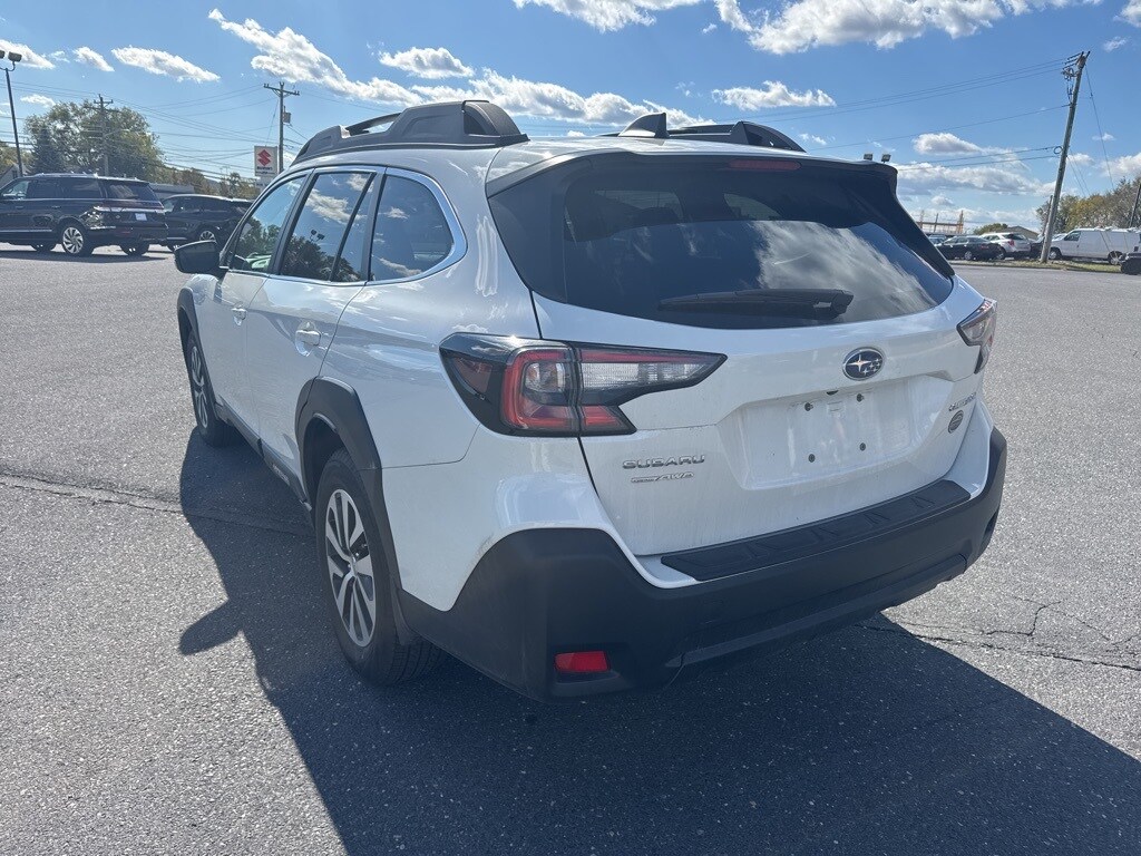 2025 Subaru Outback Premium photo 3