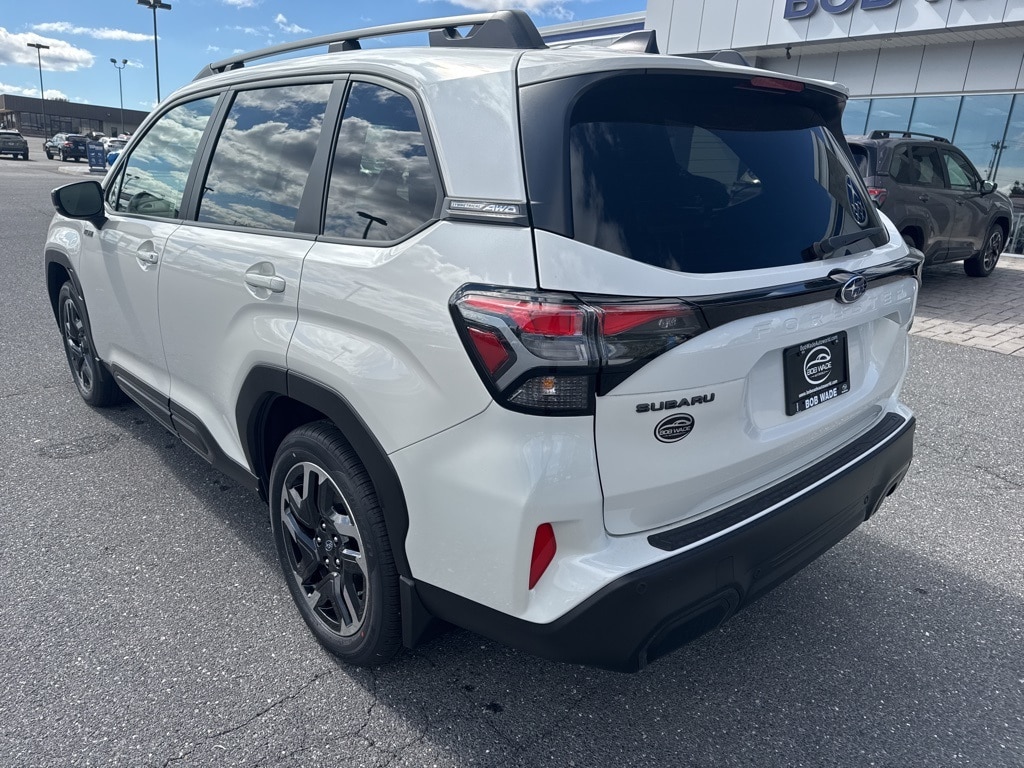 New 2025 Subaru Forester Hybrid Limited SUV