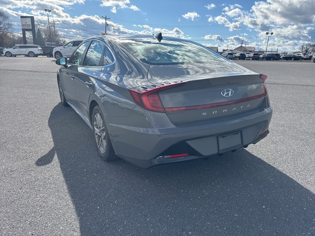 2020 Hyundai Sonata SEL photo 3