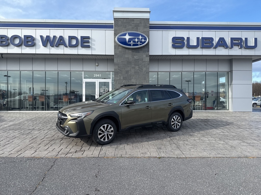 2025 Subaru Outback Premium's photo
