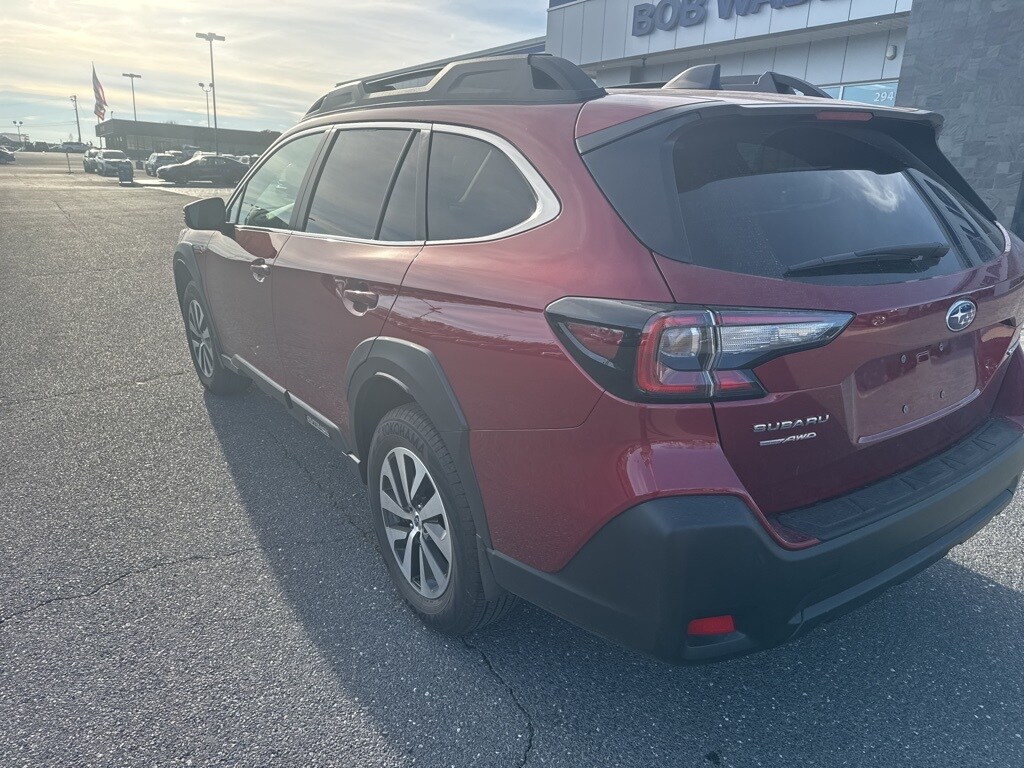 2025 Subaru Outback Premium photo 2