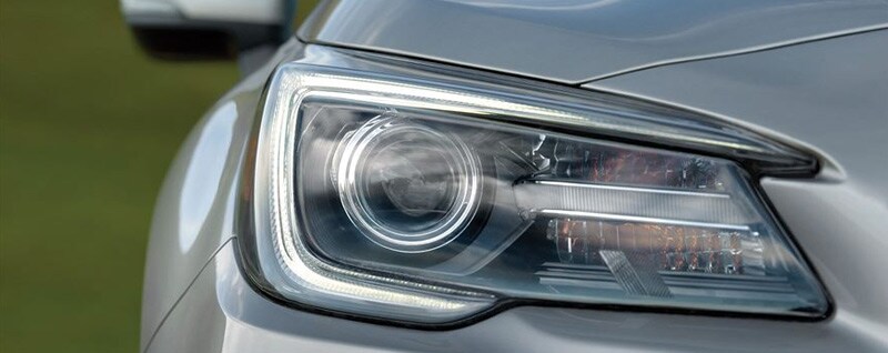 2018 Subaru Outback Light
