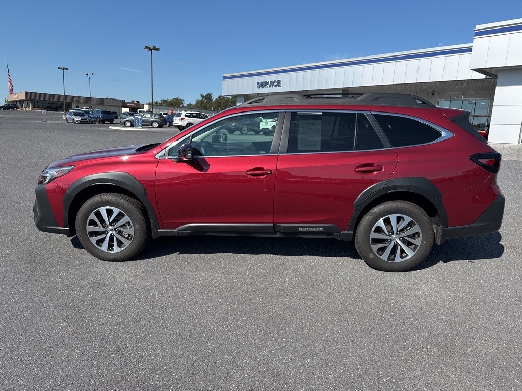 2025 Subaru Outback Premium photo 2