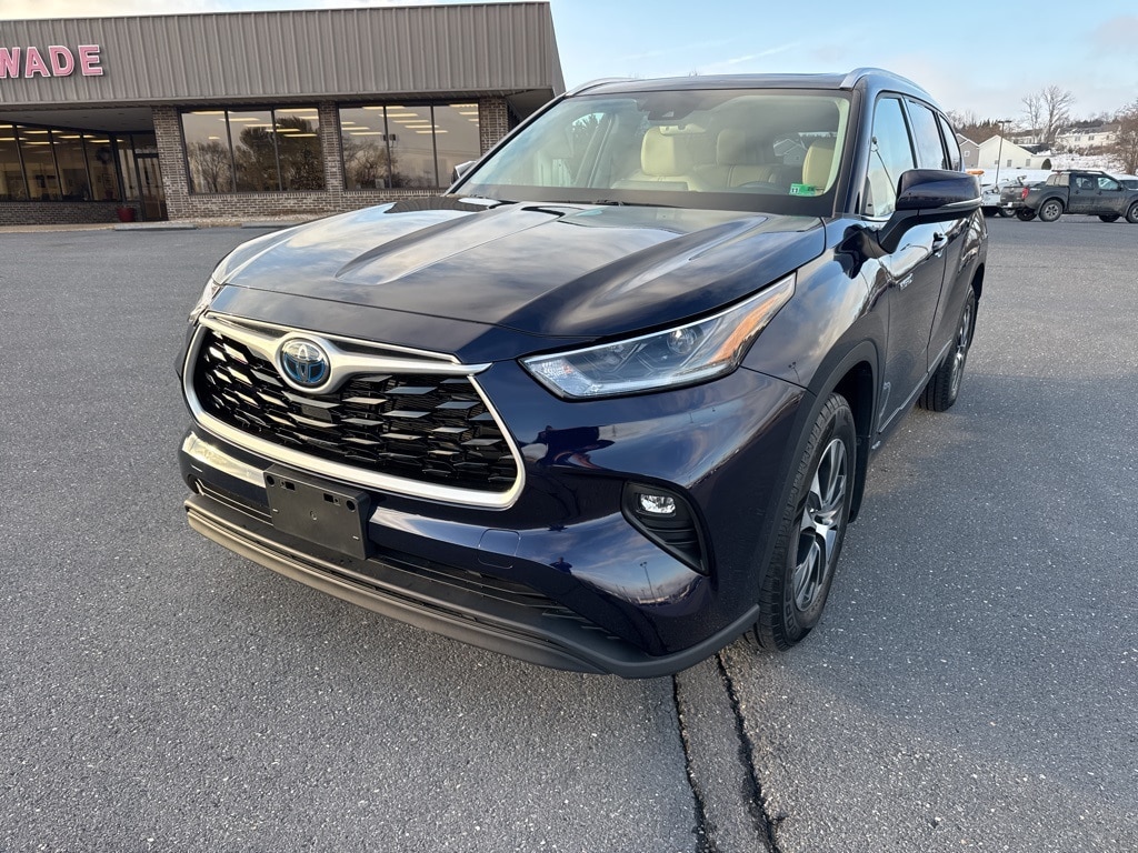 2021 Toyota Highlander XLE's photo
