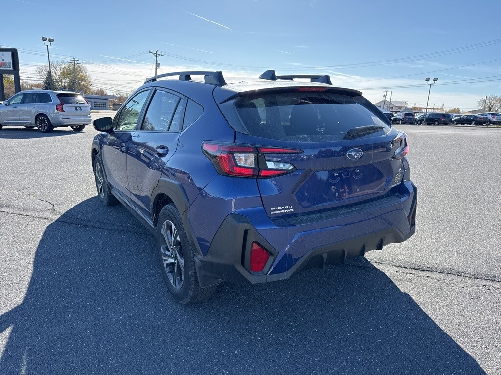 2025 Subaru Crosstrek Premium photo 3