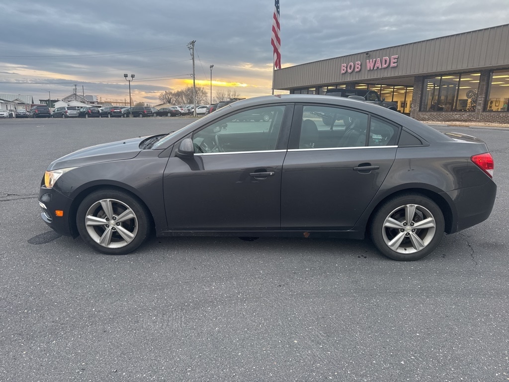 Used 2015 Chevrolet Cruze 2LT with VIN 1G1PE5SB2F7163687 for sale in Harrisonburg, VA