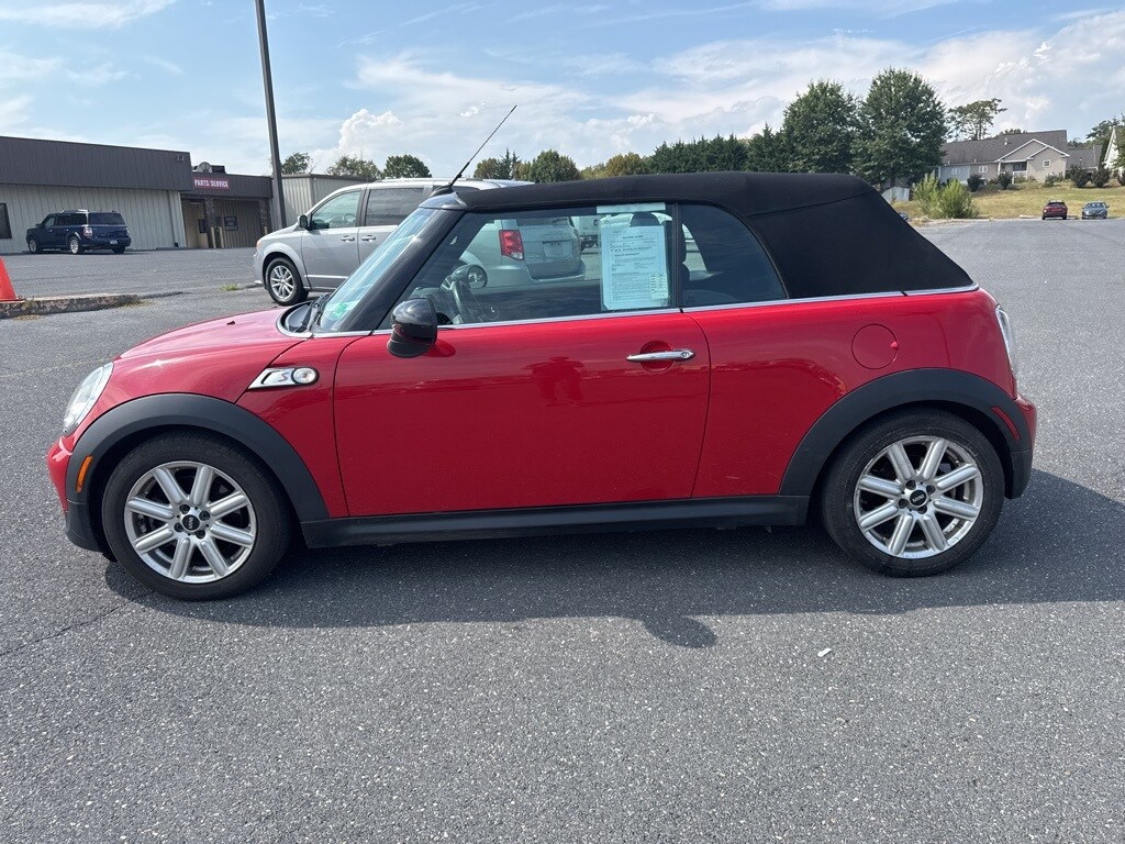 2012 Mini Cooper Base Convertible photo 2