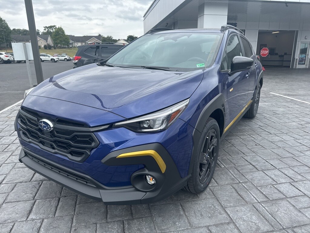 2025 Subaru Crosstrek Sport photo 2
