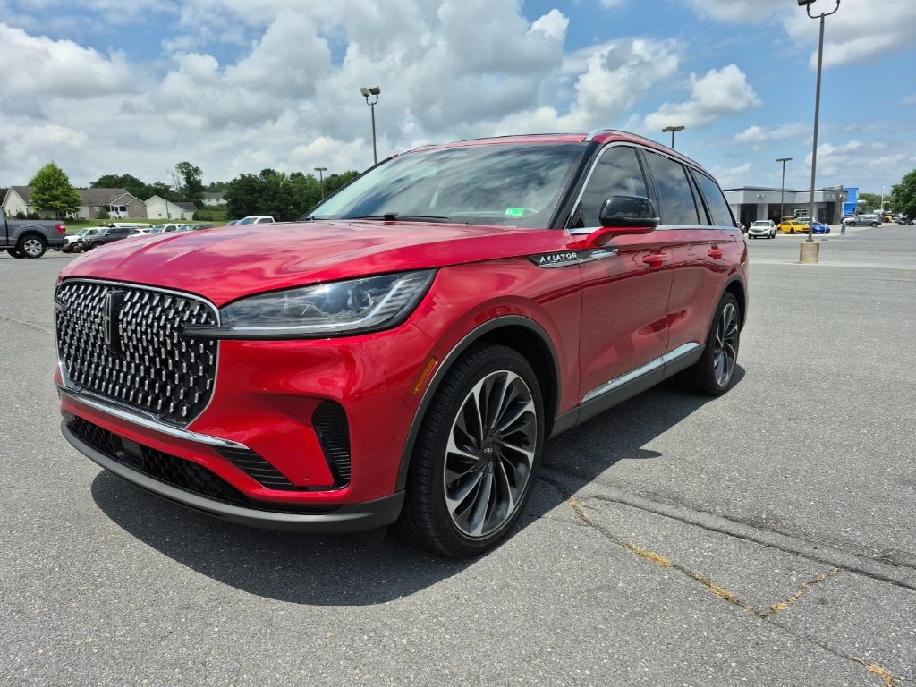 2025 Lincoln Aviator Reserve AWD's photo