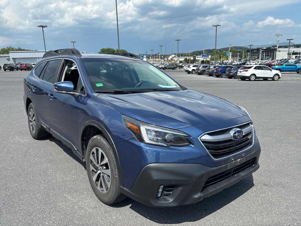 Used 2021 Subaru Outback Premium SUV
