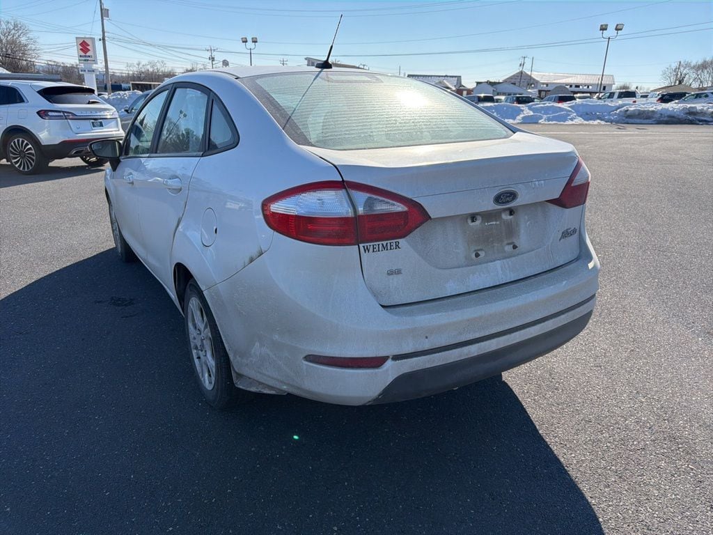 Used 2016 Ford Fiesta SE Sedan